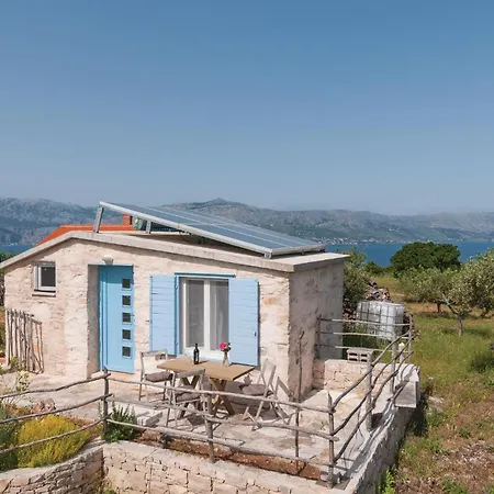 Lovely In With House Sea View *